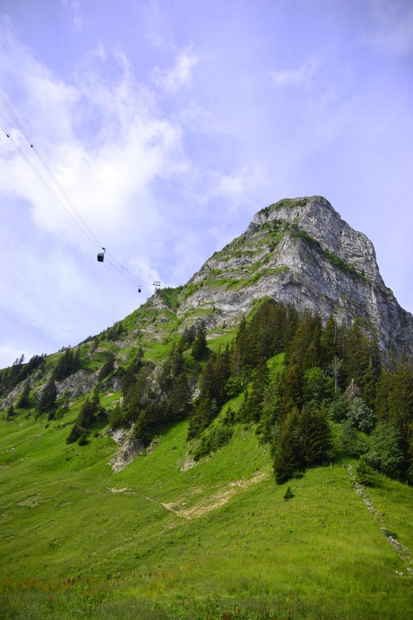 La Pierre à Catillon Moleson Esterno foto